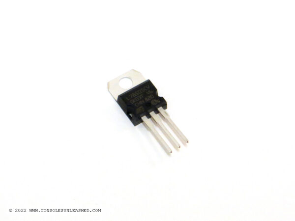 78S05 5V 2A Linear Voltage Regulator - Image 2